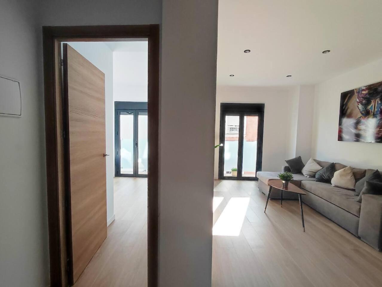 Ohana Home 3 Malaga Exterior photo